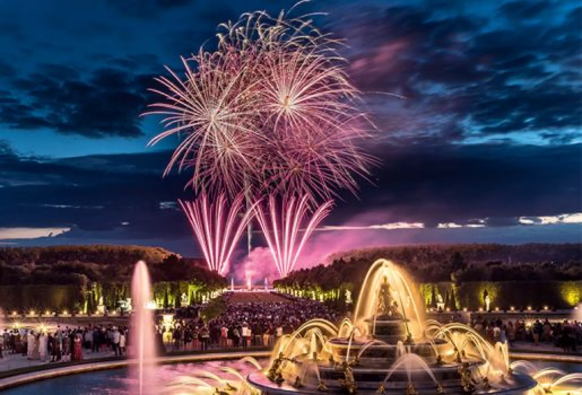 Die Show der Nachtbrunnen