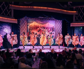 La Nouvelle Eve Cabaret Show